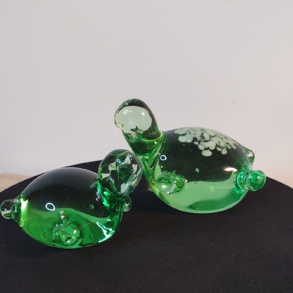 Art Glass Turtles Set Of 2